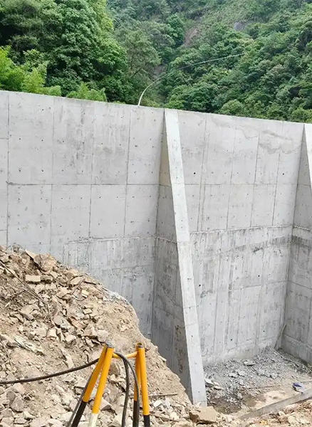 安庆太湖县重力式挡土墙